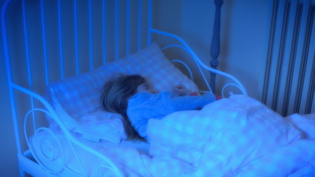 Little girl bed nightmare HL harassed relaxed