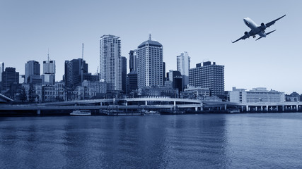 Fototapeta premium Brisbane City and aircraft