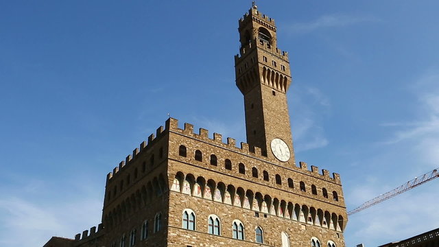 Tilt Shot Palazzo Vecchio, Fontana del Nettuno at Piazza della Signoria Florence Tuscany Italy