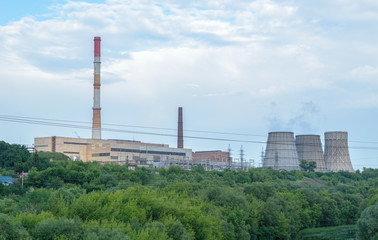 Heat and power station