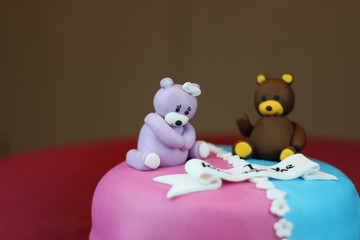birthday cake with bears and flowers
