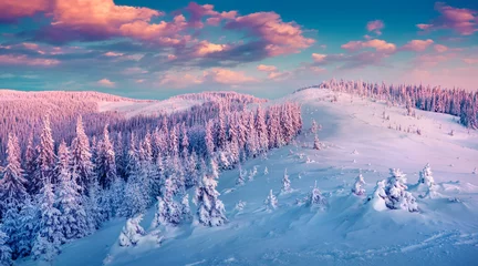 Gordijnen Colorful winter sunrise in the Carpathian mountains. © Andrew Mayovskyy