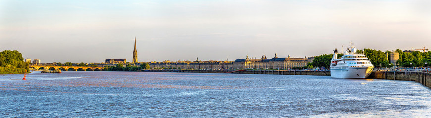 View of Bordeaux city with the river Garonne - Aquitaine, France © Leonid Andronov