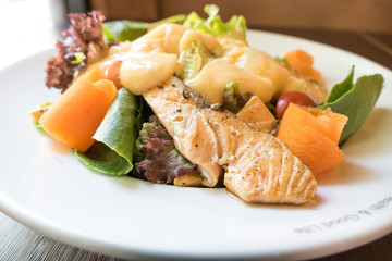 grill salmon ceasar salad