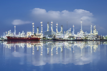 oil refinery industry plant