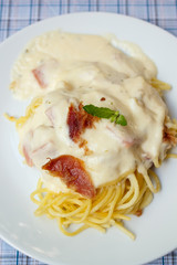 Spaghetti carbonara.