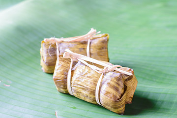  rice steamed in green banana leaf