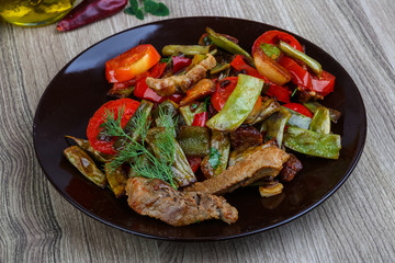 Stir fried pork with vegetables