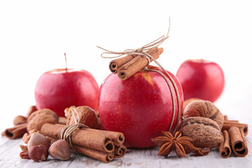 apple and spices