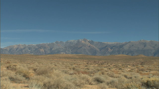 ZM into mtn range of Death valley