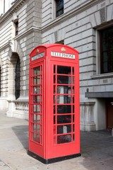 Fototapeta premium Red telephone box, London