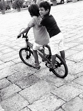 fratelli in movimento