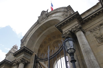 Portail d'entrée du Palais de l'Élysée à Paris
