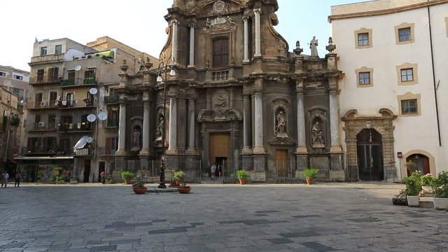Tilt Shot Chiesa di S. Anna, Santa Anna Church at Palermo Sicily Italy