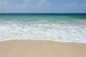 Wave of the ocean