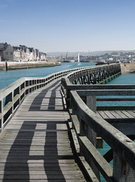 Ponton en bois