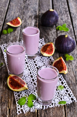 Cocktai violet colorl