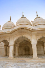 Fototapeta na wymiar White marble palace, Agra fort, India