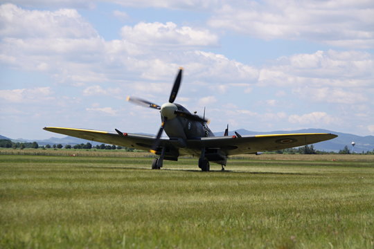 Spitfire Bilder Durchsuchen 1,810 Archivfotos, und