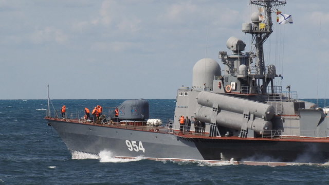 warships out of the Sevastopol base 
