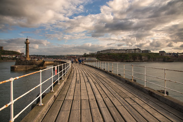 Fototapeta premium whitby west pier