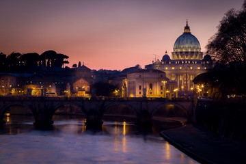 Fototapeta na wymiar St. Peter's Basilica, Vatican City, Rome