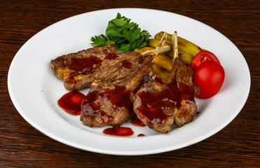 Grilled lamb chops