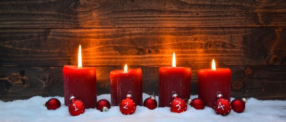 Adventskerzen - vierter Advent - Weihnachten Hintergrund Banner