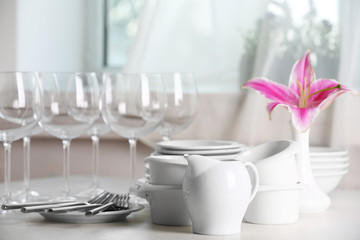 Clean dishes on the table