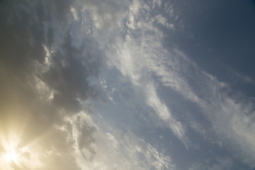 Obraz premium background beautiful clouds in the sky at sunset