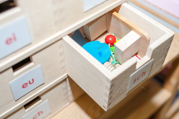 Montessori - spelling