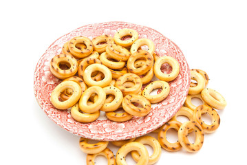 bagels on pink dish