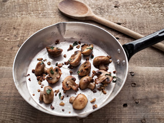 rustic pan sauteed mushroom