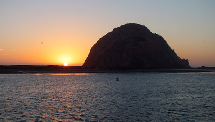 Naklejka na ściany i meble Morro Rock at Sunset