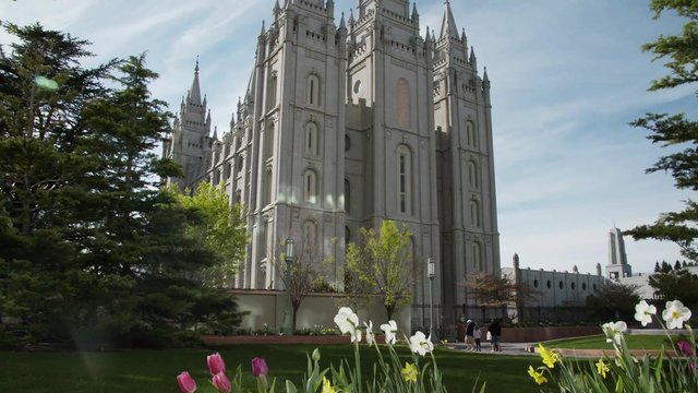 SLC Mormon Temple Tilt Past Flowers