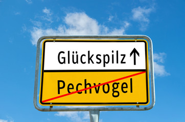 Ortstafel Glückspilz/Pechvogel