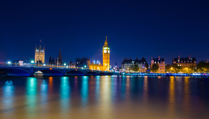 Fototapeta na wymiar View from Thames