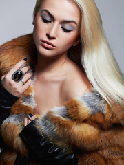 Winter Woman in Luxury Fur. Beauty Fashion Model Girl
