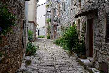 Gasse in Bale, Istrien, Kroatien