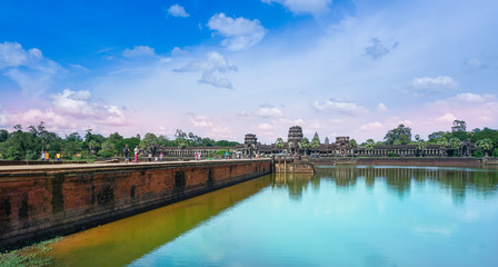 Fototapeta na wymiar Angkor Wat in Siem Reap, Cambodia - Lake and Temple