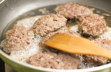 frying cutlets