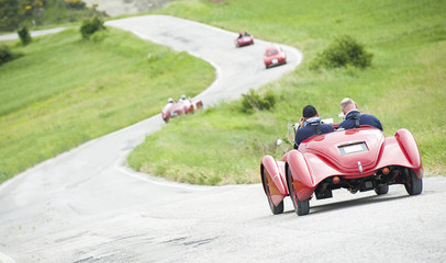 Auto d'epoca rossa