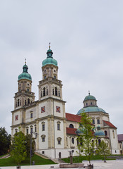Fototapeta na wymiar St. Lorenz Basilika in Kempten
