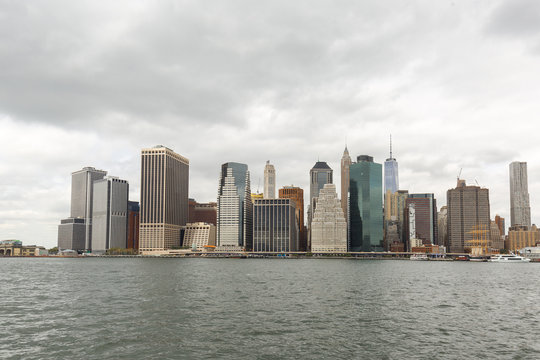 New York City downtown Manhattan buildings skyline