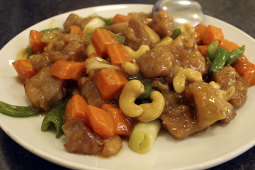 Fried young bird and cashew nuts