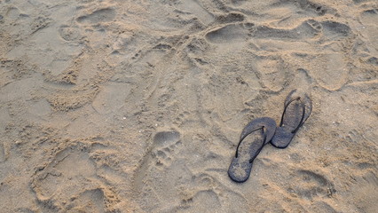 Fototapeta na wymiar Beach shoes