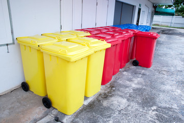 blue red yellow bins