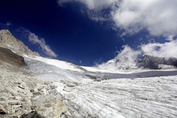 ALPY © Studio GRAFIX