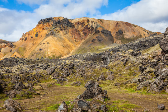 Valleys with volcanic lava Lanmannalaugar National Park
