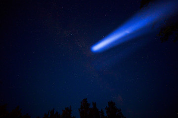 Obraz na płótnie Canvas Comet in night sky